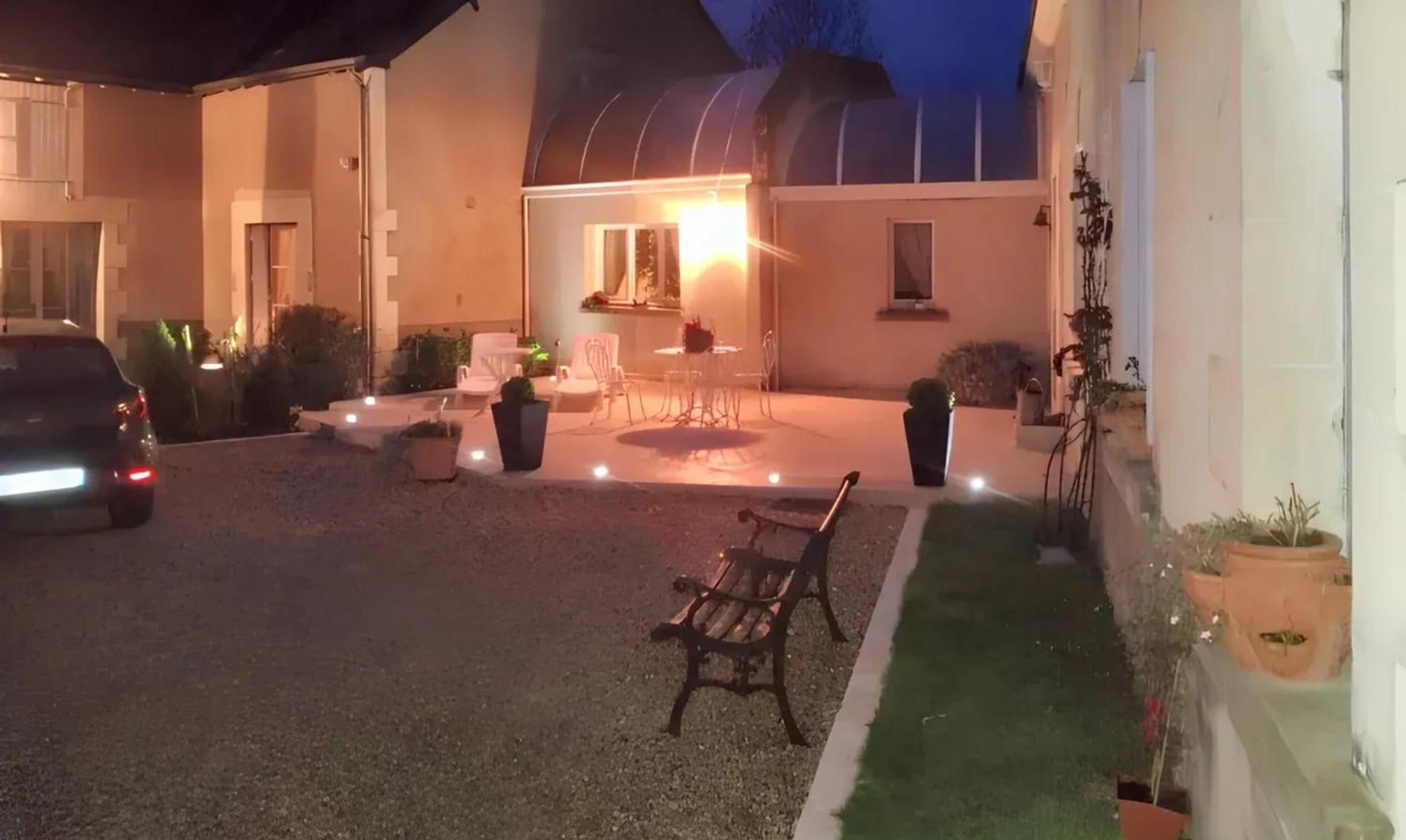 Avec Jardin Prive A 55 M² + Terrasse Apartment Thilouze